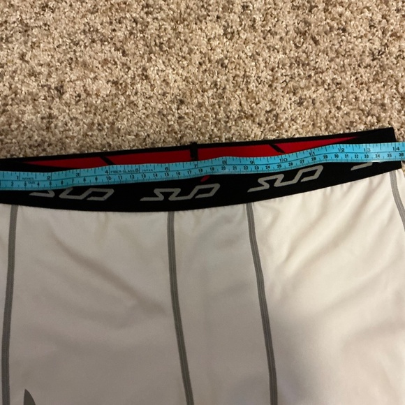 MEN'S SUB COMPRESSION RUNNING SHORTS - Picture 6 of 7